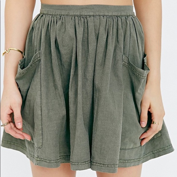 Urban Outfitters Dresses & Skirts - Urban Outfitters army green skirt